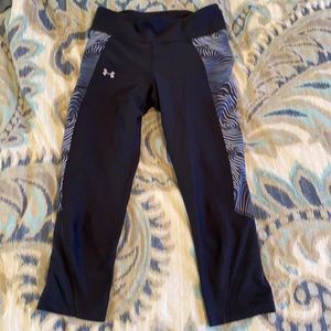 Under Armour heat gear leggings. Size small